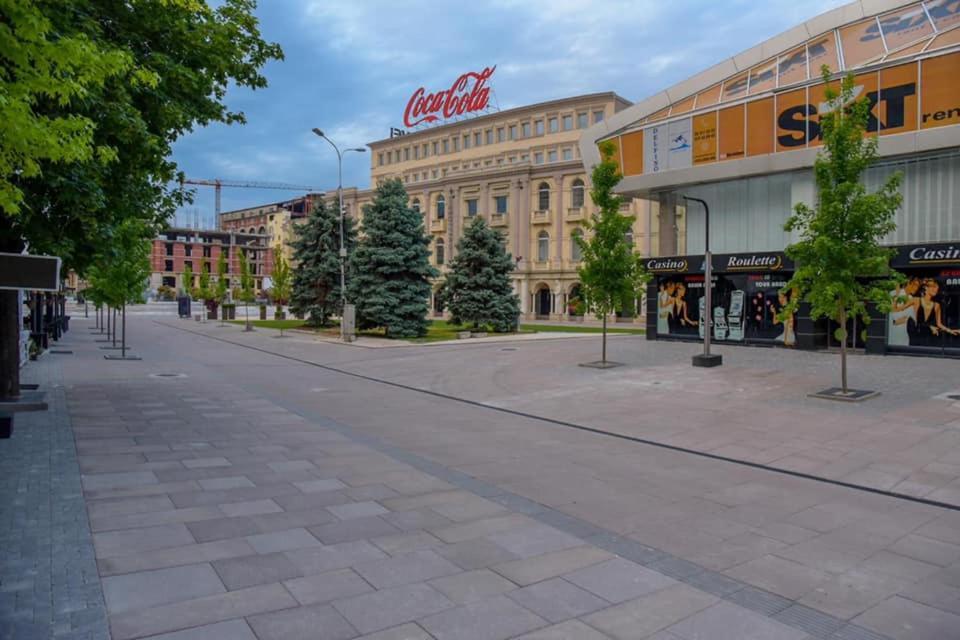 Skopje City Square View Exterior foto